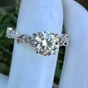 💥EXCLUSIVE ‼️ UNIQUE ‼️ “MIRIAM’S DESIGNS” DIAMOND 💍